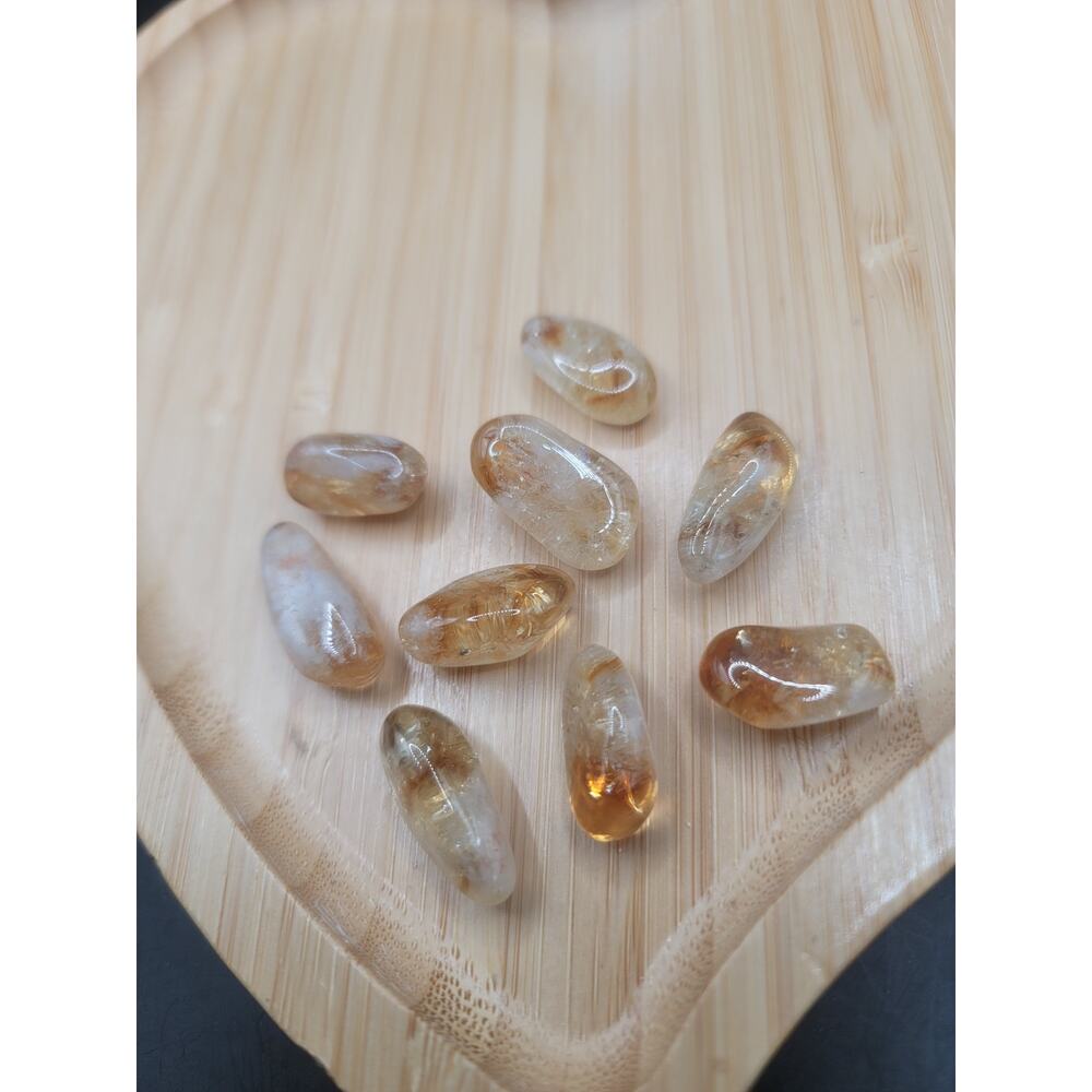 Natural Citrine UV Reactive Crystal Bundle, 32G